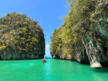 Krabi: Hong Islands Private Bootsfahrt & Schnorcheln