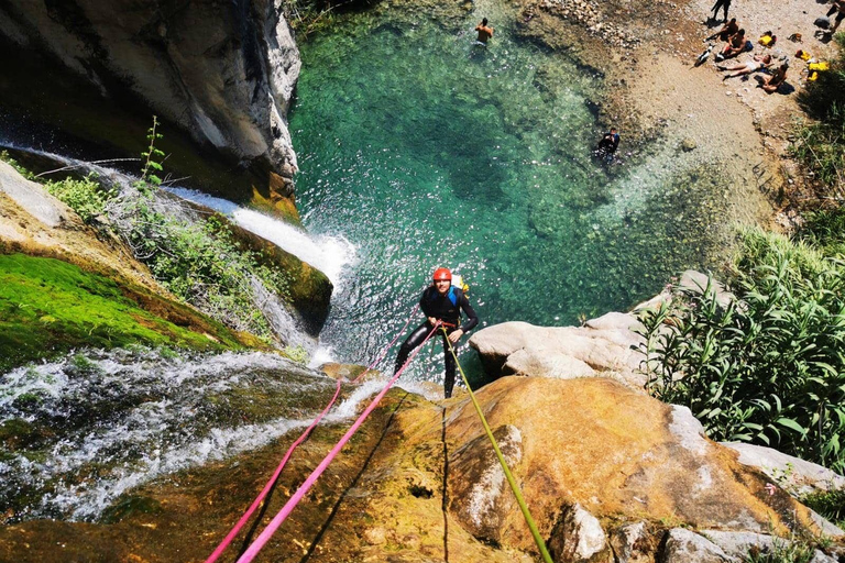 Bolulla: Estret de les Penyes Water Canyoning