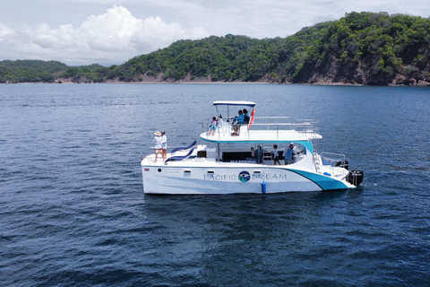 Catamaran Tours Costa Rica