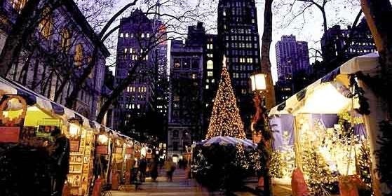 New York City: tour a piedi dei mercatini di Natale e delle luci  GetYourGuide