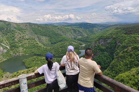 Servië: Uvac Canyon Tour met ijsgrot en boottocht