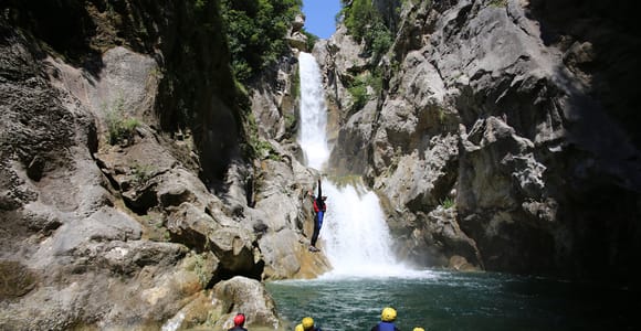 Ab Split: Canyoning-Tour am Fluss Cetina