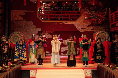 Chengdu: Jinguan Palace Banquet with Dinner/Lunch and Show General Admission (Section B)