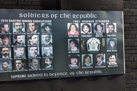 Official World Famous Belfast Taxi Tour™