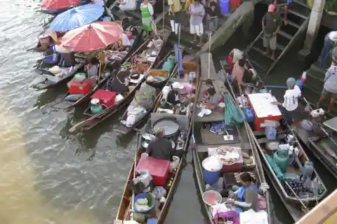 Drijvende markt dagvullende fietstour vanuit Bangkok