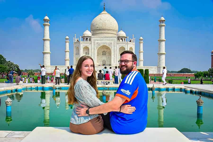 Ab Delhi: Private Tagestour zum Taj Mahal und Roten Fort. Foto: GetYourGuide Ab Delhi: Private Tagestour zum Taj Mahal und Roten Fort. Foto: GetYourGuide
