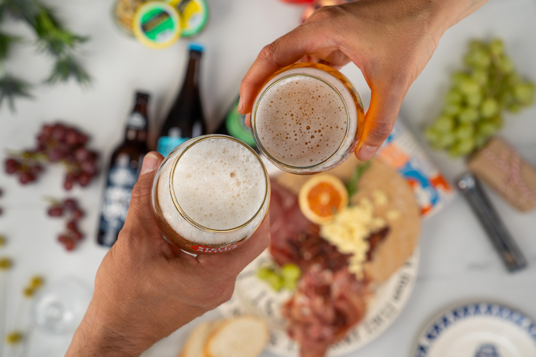 Londres: Piccadilly e Soho Beer Bike TourExcursão de Bicicleta Cervejeira de 1 Hora em Picadilly e Soho