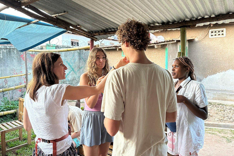 Kampala Cooking Class with Meal and Drinks