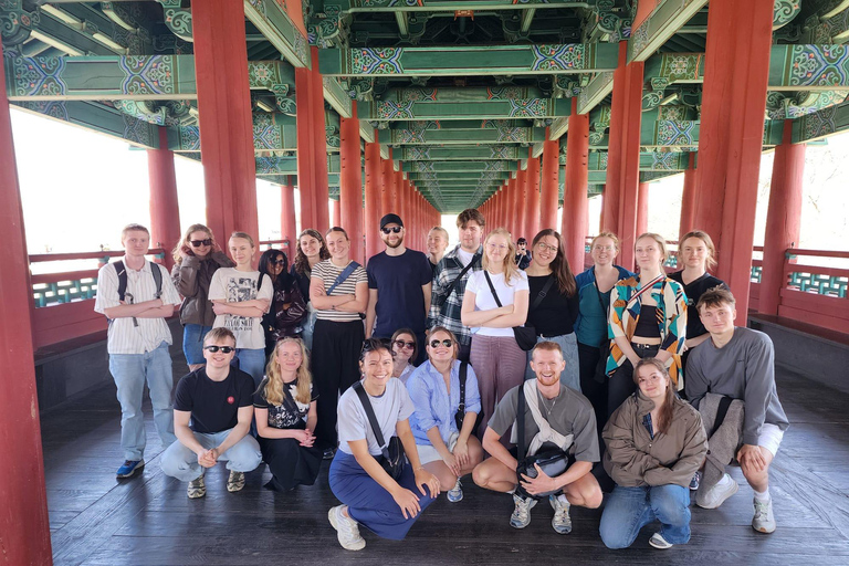 Gyeongju: UNESCO Sites Storytelling Tour (Small Group) Small Group Tour (Max 6 Pax)