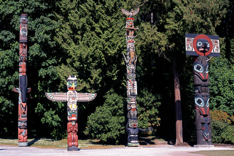 De Stanley Park à Totem Poles : La promenade panoramique de Vancouver