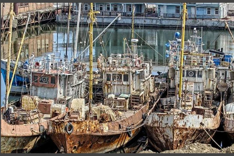 Baku Night Tour Baku: Night Tour of Illuminated Landmarks