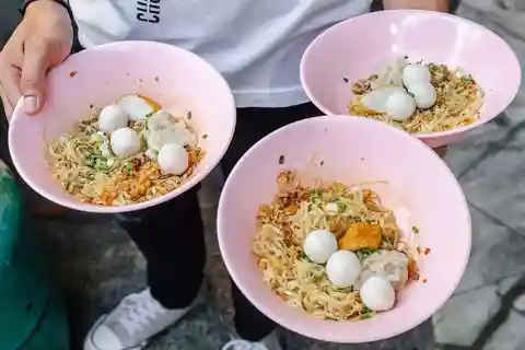 Le goût de Bangkok : Un festin de 3 heures dans le quartier chinois