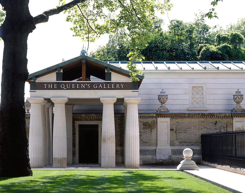  Buckingham Palace : entrée à la galerie de la