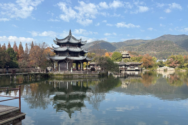 Hangzhou: Jiangnan Great Wall Day Trip by Bullet Train