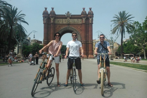 Barcelona: Private Highlights Tour by Bamboo Bicycle Green Tour - 4 Hours