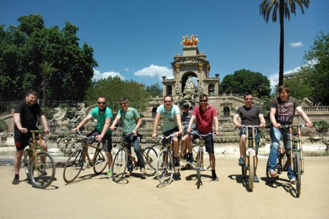 Barcelona: Private Highlights-Tour mit BambusfahrrädernLila Tour - 6 Stunden