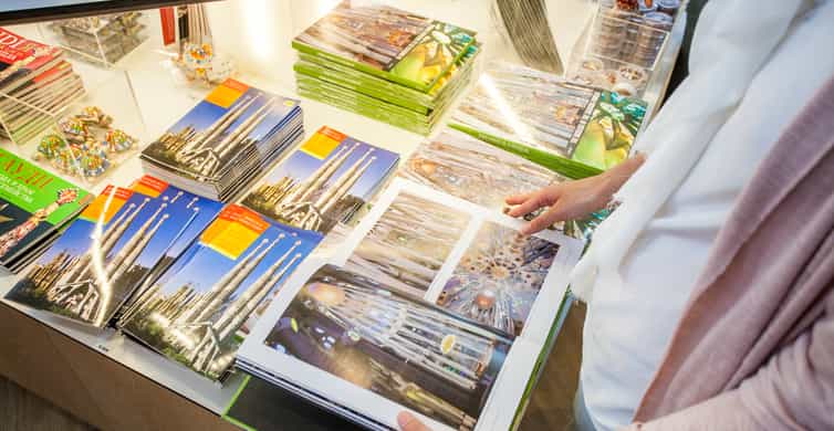 Barcelona: Sagrada Familia Entry Ticket with Audio Guide photo 11