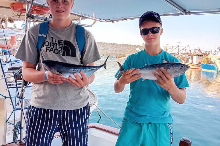 Rhodes : Excursion de pêche avec barbecue et baignade