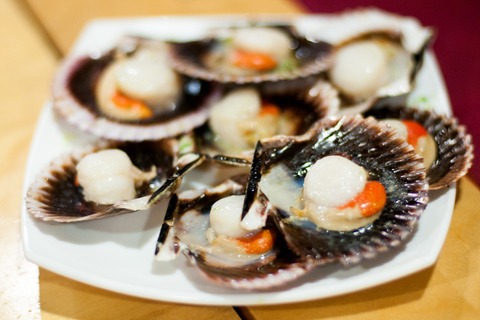 Barcelona: Wine and Tapas Tour for Lovers of Spanish Food