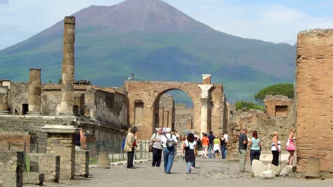 from rome pompeii express guided tour by highspeed train