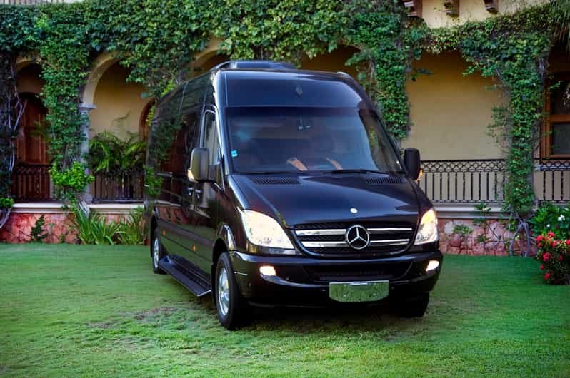 gray line cancun airport transfer