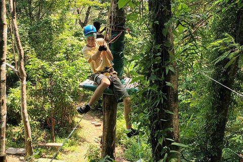 Phuket: Jungle Xtrem Avonturen en Zipline ParkAvontuur voor gevorderden met 45 platforms