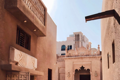 Dubai: Premium Old Town, Street Food, Souks & Boat Ride Tour Private tour with transfers