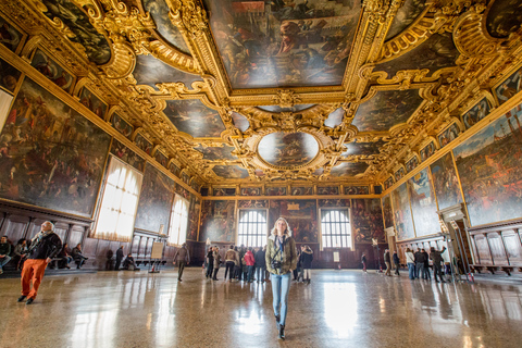 Palacio Ducal: tour de 1 horaTour en alemán