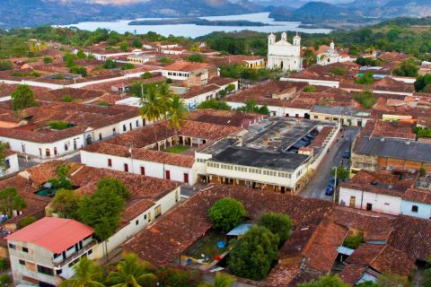 El Salvador Half Day-Tour of Old Town Suchitoto