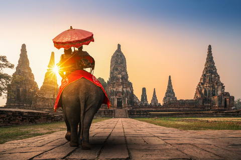 Ayutthaya: Temples and Eternal Legends in Spanish