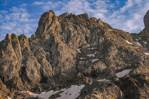 Tbilisi: Rainbow Mountains, Vineyard & Desert Adventure Tour