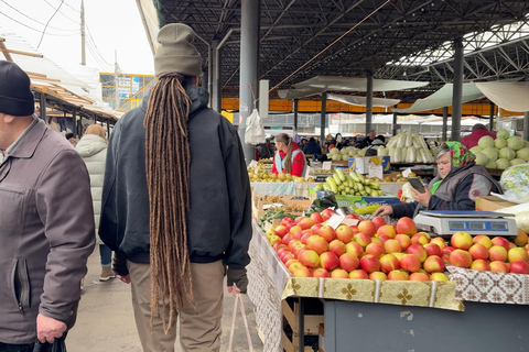 Chisinau: Piata Centrala Food Tour with Tastings