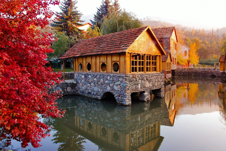 Tbilisi: Armenia Day Trip with Lake Sevan and Yerevan