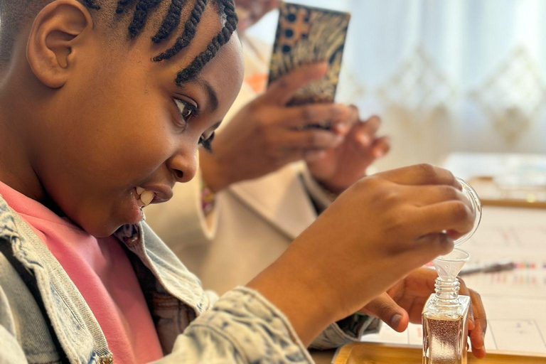 Stare Miasto w Antalyi: warsztaty perfumiarskie w Antalyi z ponad 90 esencjami