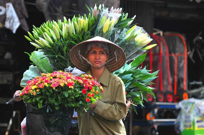 Hanoi Highlights: Full-Day Small Group City Tour with Lunch | GetYourGuide