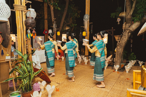 Luang Prabang: Private Romantic Dinner with Wine & Show