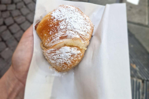 Nápoles: Palácios Históricos Arte de Rua Tour gastronómico a pé