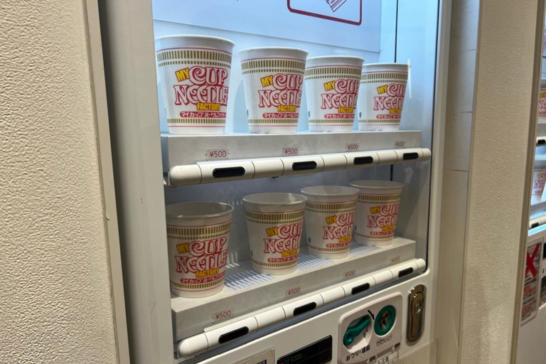 Yokohama: Guided Cup Noodles Museum Tour & Make Your Own Cup Yokohama: Cup Noodles Museum Guided Tour