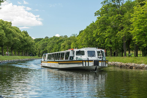 Stockholm: Royal Djurgården Boat Tour