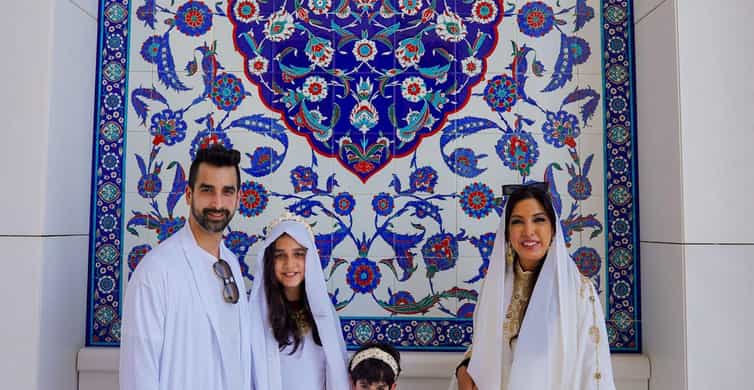 Abu Dhabi: Guided Walking Tour at Sheikh Zayed Grand Mosque photo 16