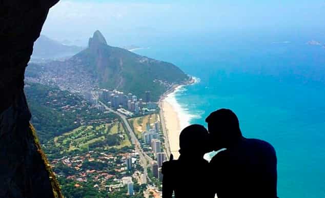 rio de janeiro pedra da gávea garganta do céu guided hike