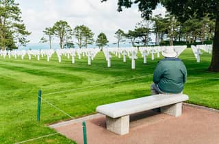 Paris: Geführte Tagestour mit Mittagessen in der Normandie zum D-Day