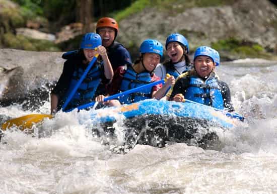 telaga waja rafting sulle rapide con pranzo