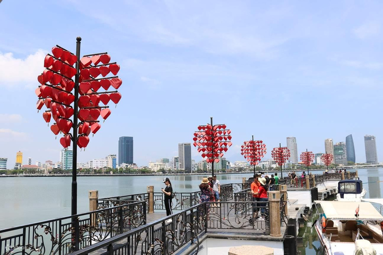 Da Nang City Sightseeing Privat mit gut aussehendem männlichen GuideMotorrad Tour