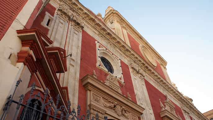 recorrido a pie por las culturas de sevilla