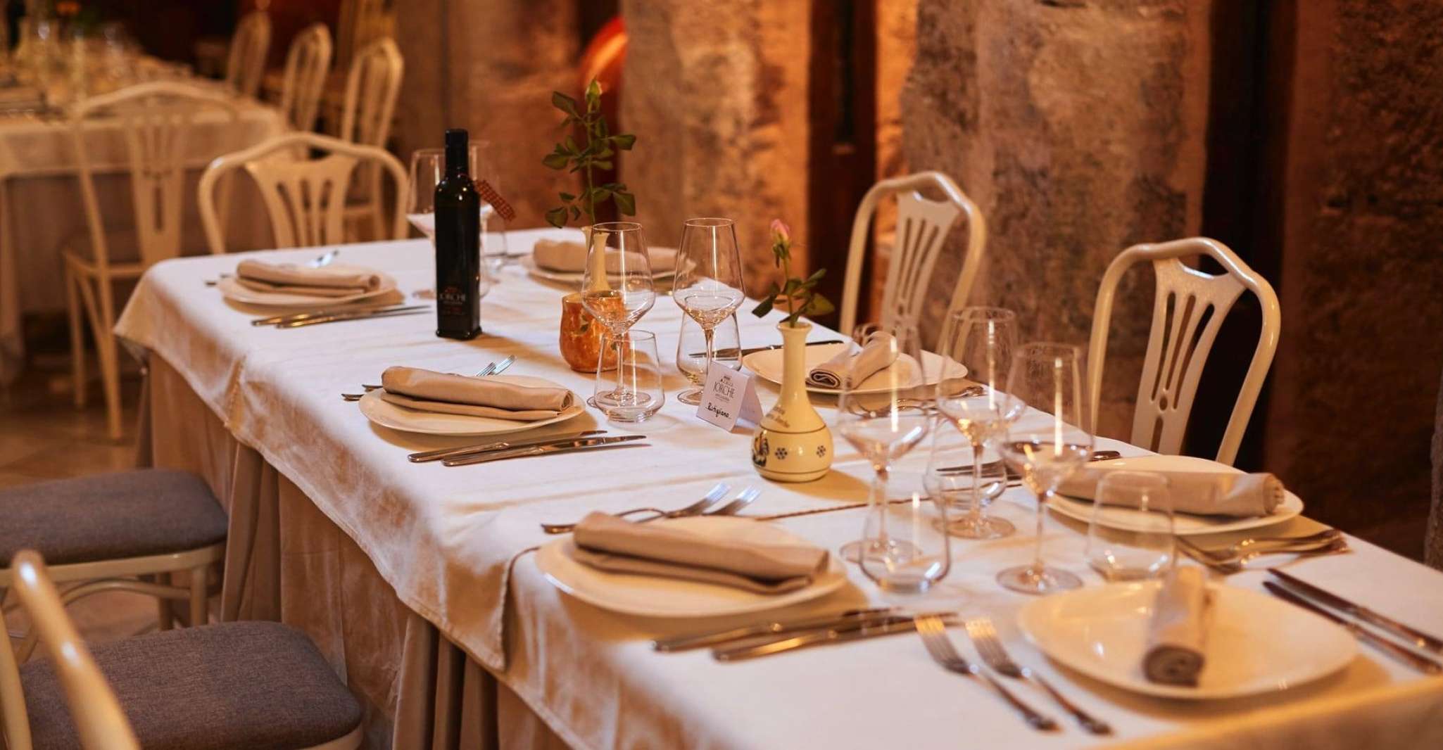 Wine Tour and Dinner, Puglia at the table - Housity