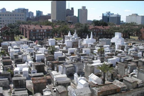 Excursión tour a pie Embrujada de Nueva OrleansTour a pie privado de la Excursión Embrujada de Nueva Orleans