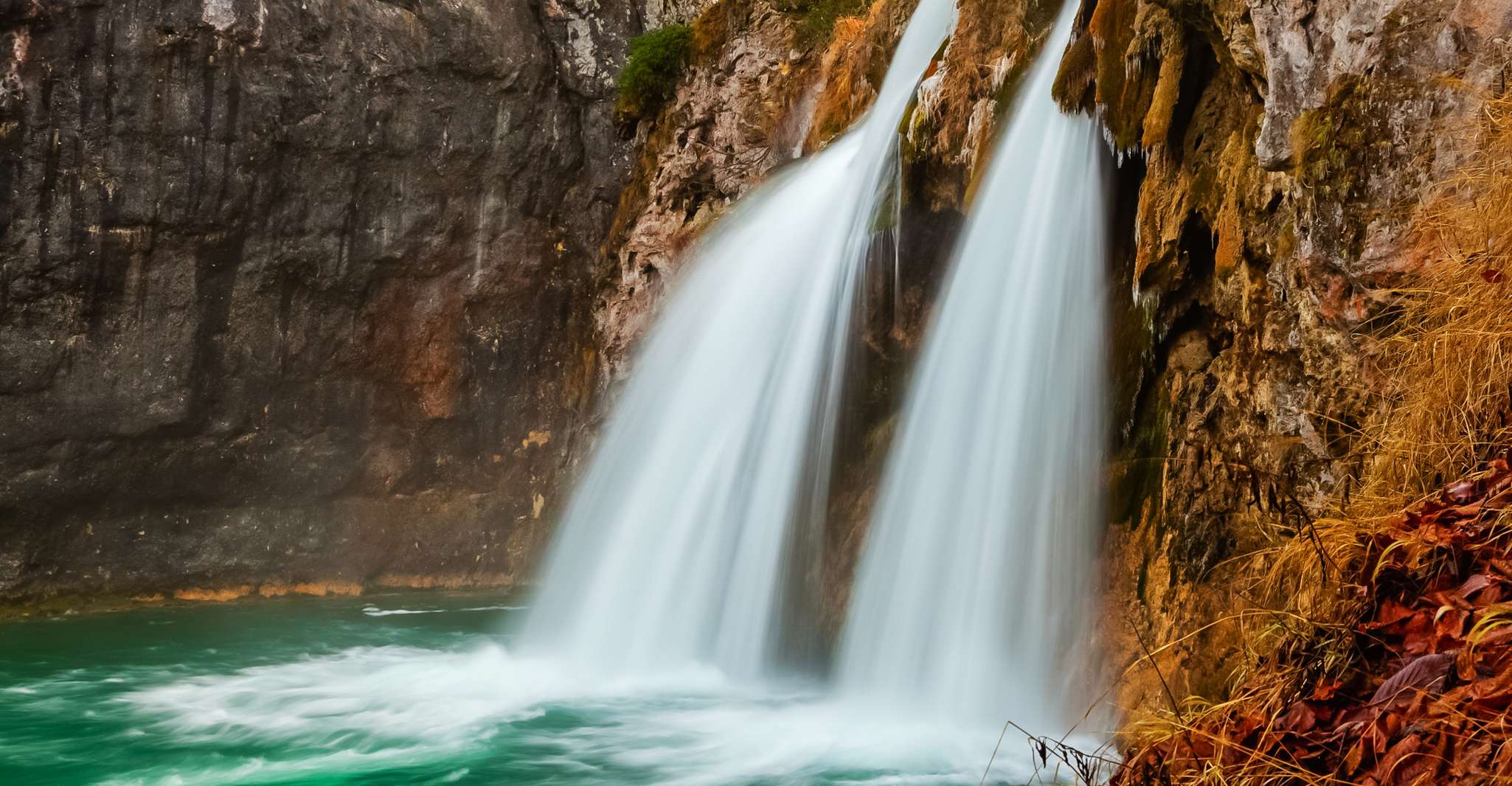 PLITVICE LAKES, recorrido guiado a pie y paseo en bote - Housity