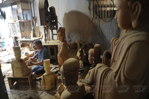 Hanoi Nhan Hien Sculpture Village or Hat and Incense Village Local Guide In Incense Village without Car Transfer & Ticket