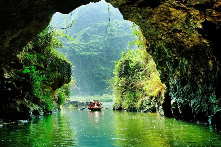 Luksusowa jednodniowa wycieczka Ninh Binh z Hanoi (Trang An - Hoa Lu)